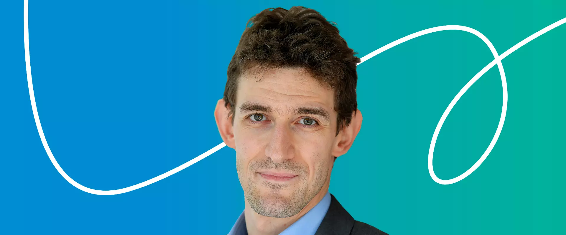 Foto di Fabio con dietro sfondo Mundys